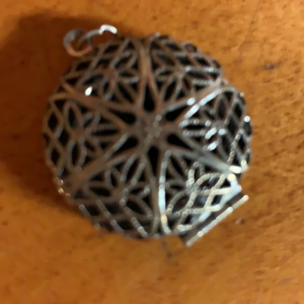 Essential Oils Diffuser Pendant